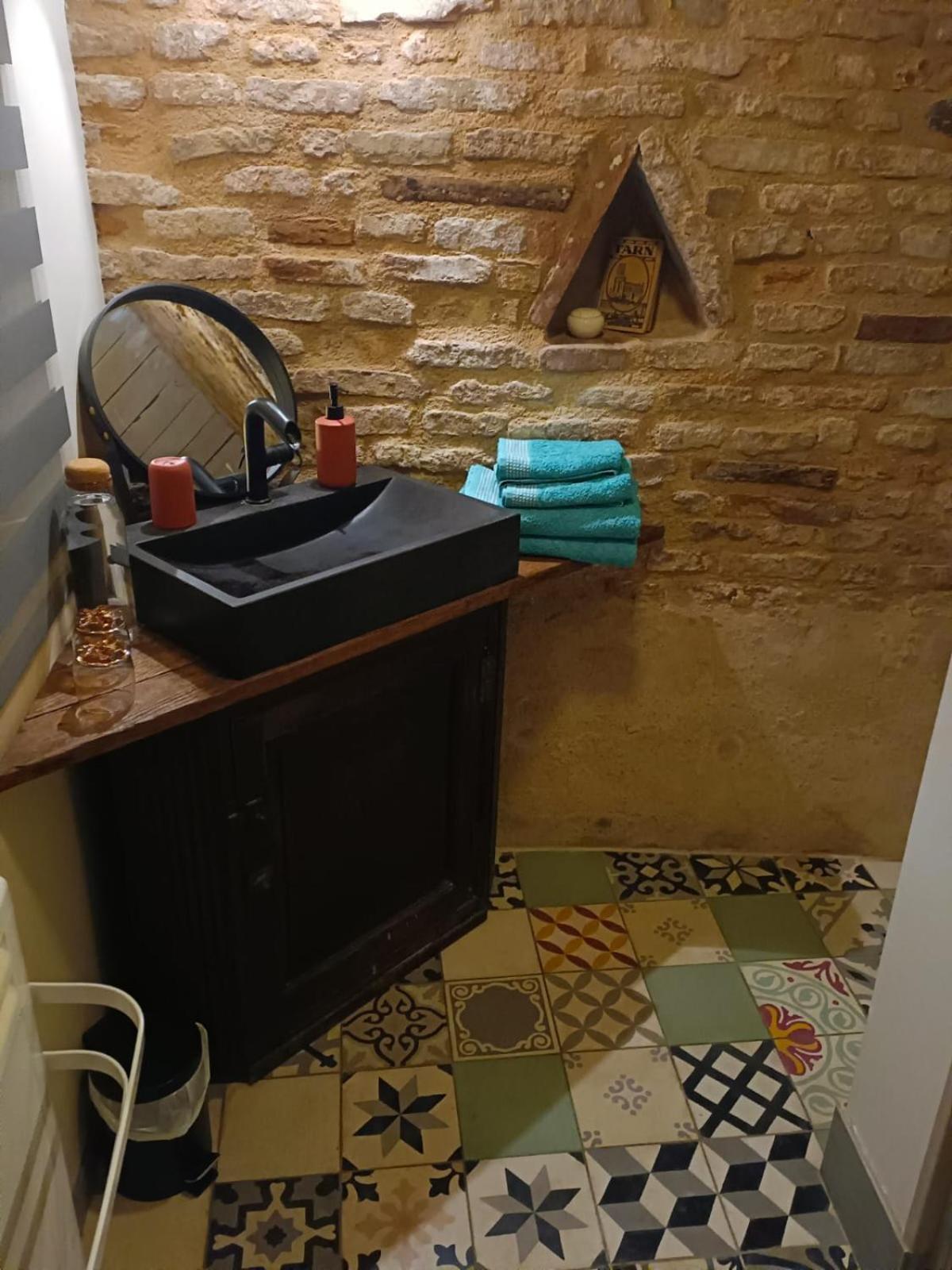 La Lauze Et L'Anguille Bed & Breakfast Gaillac Exterior photo